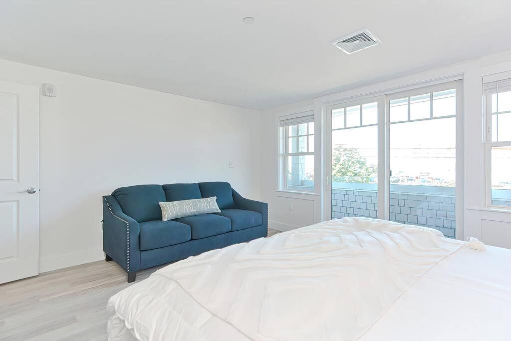 Downtown Plymouth Waterfront Luxury Condos Exterior foto